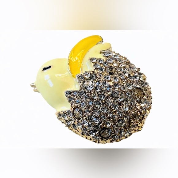 Rhinestone & Enamel Yellow Chick Hatching Egg Brooch - LAST ONE - Picture 3 of 4